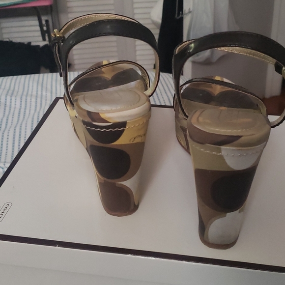 Coach wedges - Picture 2 of 4